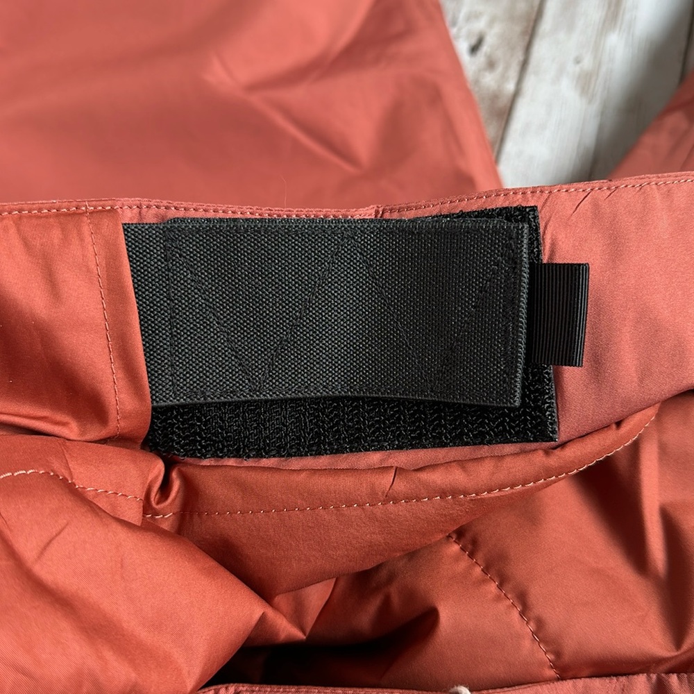 Patagonia Women's Snow/Ski Pants - Picture 7 of 8
